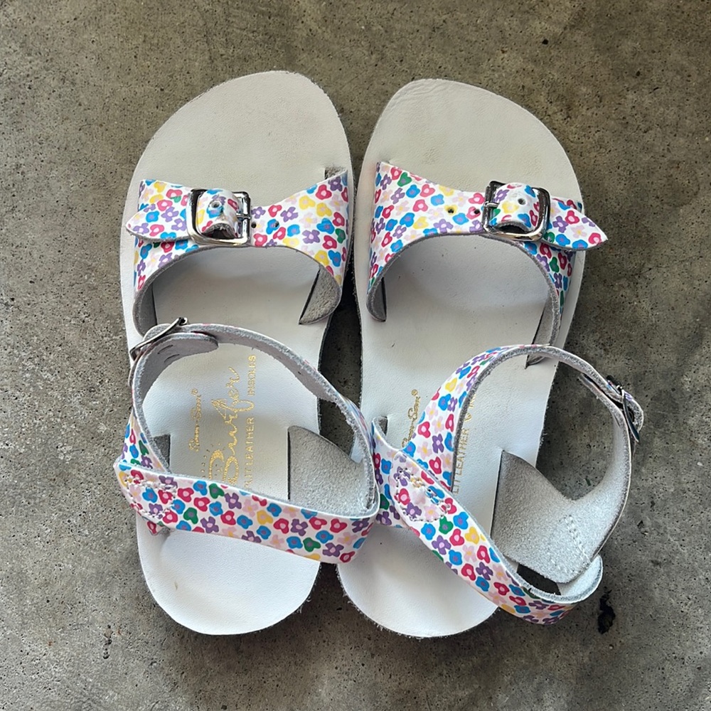 Floral Salt Water Sandals by Hoy size 10.